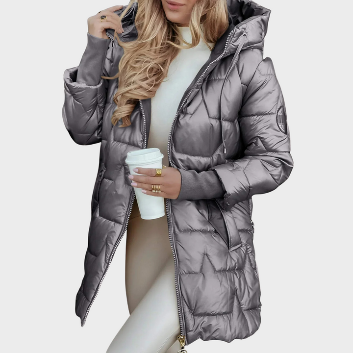Nolwen - Elegant Winter Coat with Hood