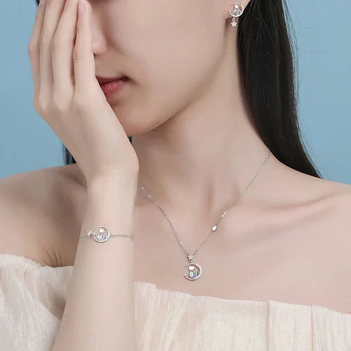 Cat earrings with moon and star in 925 sterling silver with zirconia