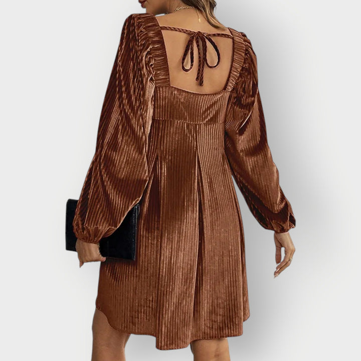 Micah - Velvet Chic Backless Square Dress