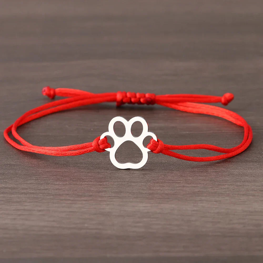 Bracelet with Cord and Paw Print – Adjustable Design in Black and Red